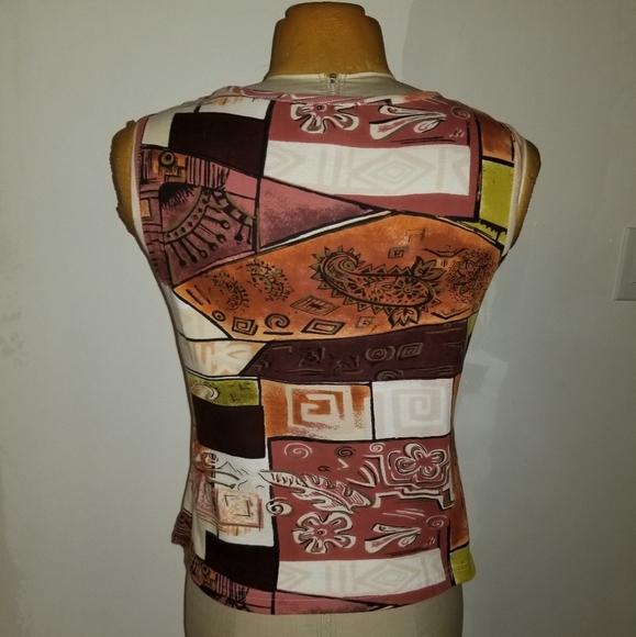 Life Style top - Picture 2 of 4